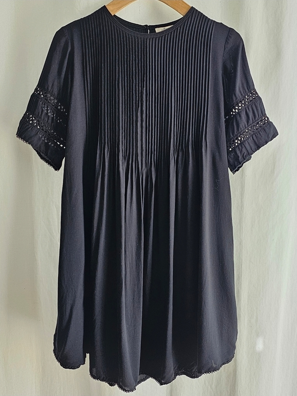 Aritzia Wilfred Black Sonore Embroidery Dress - Picture 4 of 16